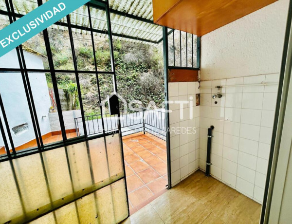 Piso en venta con balcón y terraza en Sant Andreu