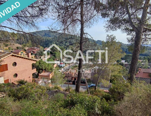 TERRENO EDIFICABLE EN COLLSEROLA, A 15MN DE BARCELONA.