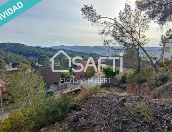 TERRENO EDIFICABLE EN COLLSEROLA, A 15MN DE BARCELONA.