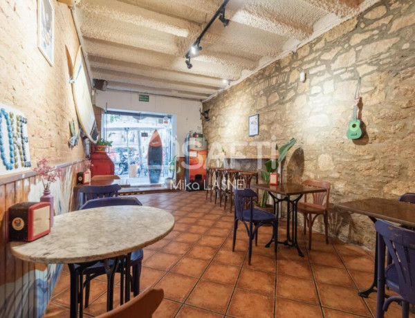 Espectacular Bar-Cafetería con Licencia C2 en Barcelona