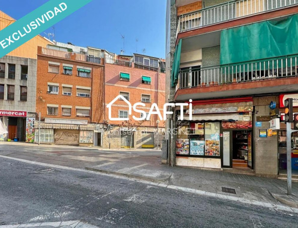 Local en venta en Badalona de 111m2