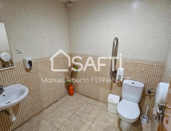 A la venta local comercial en en Lloret de Mar