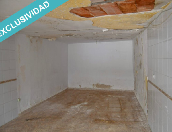 Un lienzo en blanco. Casa de de pueblo de 212m2 para reformar en plena Sierra de Gata.