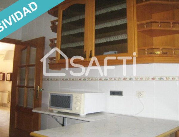 SAFTI VENDE BONITA VIVIENDA UNIFAMILIAR ADOSADA EN BARGAS