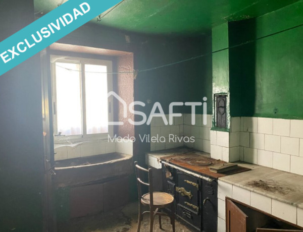 SE VENDE ESPECTACULAR CASA EN EL CENTRO DE LALÍN.