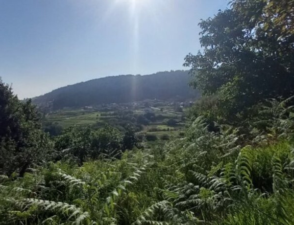 ¡Tu rincón de paz a 6 Km de Sanxenxo!