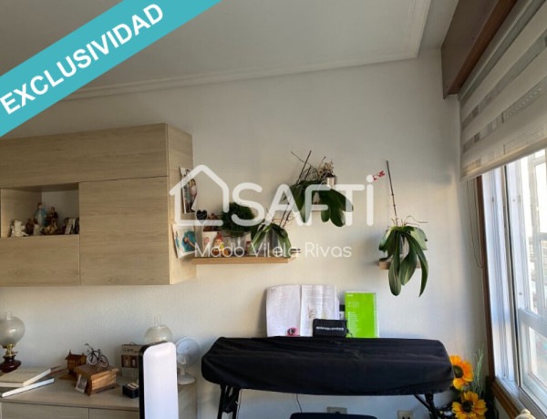 SAFTI VENDE PISO DE TRES HABITACIONES EN UNA QUINTA PLANTA CON ASCENSOR, GARAJE Y TRASTERO. EN AVD. DA FLORIDA EN VIGO.