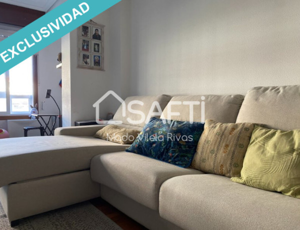 SAFTI VENDE PISO DE TRES HABITACIONES EN UNA QUINTA PLANTA CON ASCENSOR, GARAJE Y TRASTERO. EN AVD. DA FLORIDA EN VIGO.