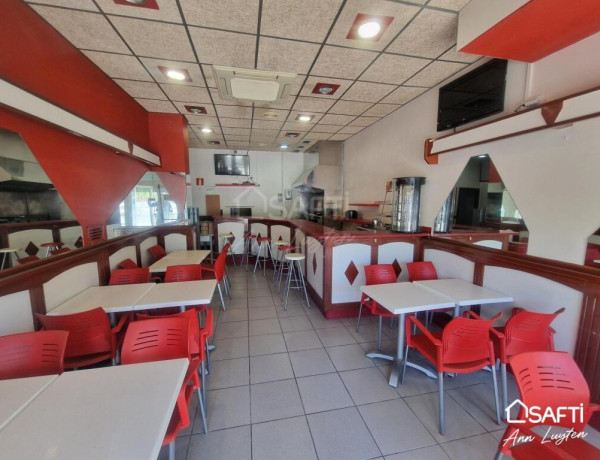 Local comercial en venta en Roses al lado del cine