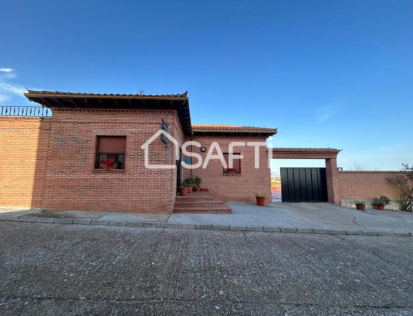 VILLA RURAL EN VENTA EN VALDERAS