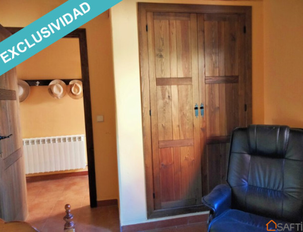 Exclusivo: Chalet pareado con vistas a la Sierra.