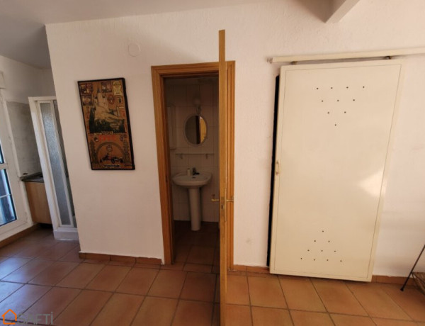 OPORTUNIDAD!!!!! VENTA DE CHALET ADOSADO EN PALAZUELOS DE ERESMA (CERCA DE SEGOVIA).