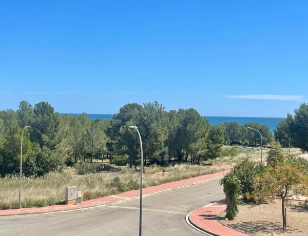 BONITO PISO A 10 MINUTOS DE L A PLAYA