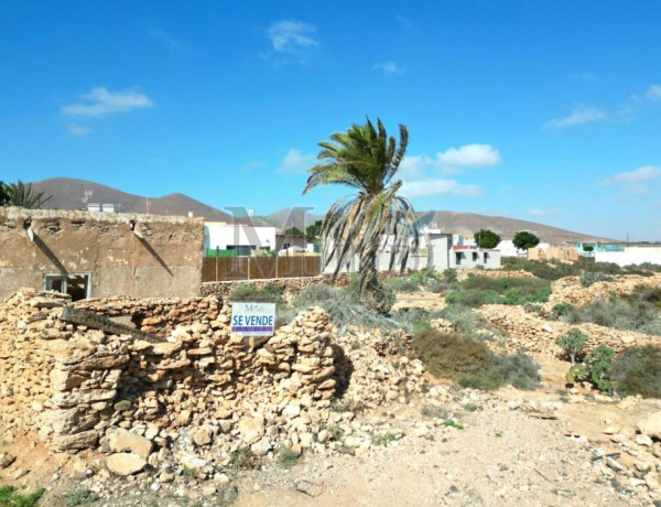 Urban land For sell in Tuineje in Las Palmas 