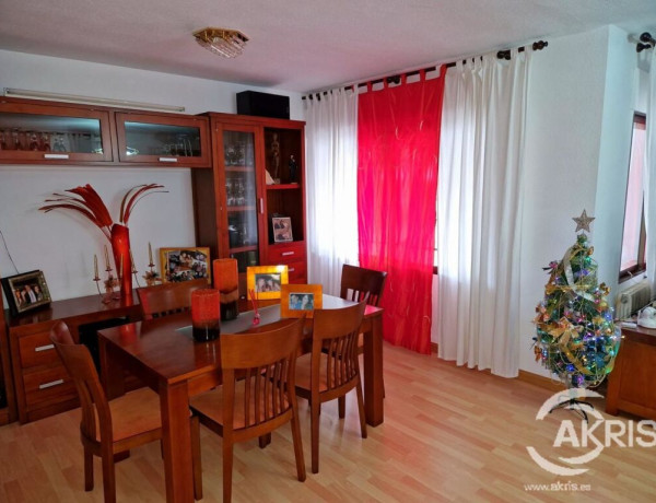 CHALET INDEPENDIENTE EN OLIAS DEL REY