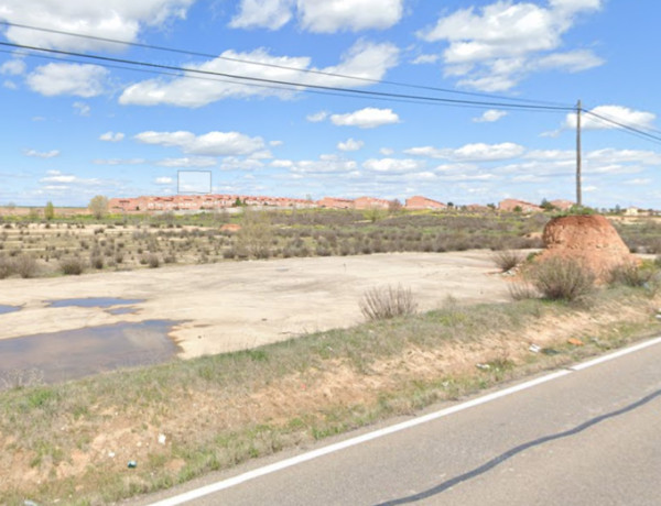 Conjunto de parcelas rústicas en Chozas de Canales