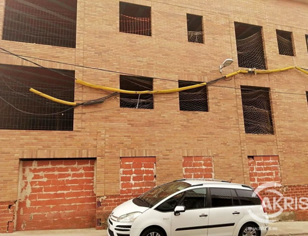 EDIFICIO EN CONSTRUCCIÓN CON 17 VIVIENDAS EN ALAMEDA