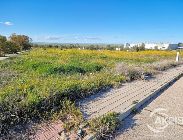 Terreno en venta en Olías del Rey de 250 m2