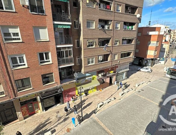 VIVIENDA EN PLENO CENTRO