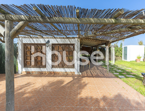 Chalet en venta de 250 m² Carretera Chipiona-Rota, 11520 Rota (Cádiz)