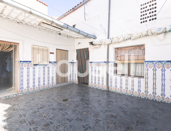 Casa en venta de 95 m² en  Calle Martires, 10130 Zorita (Cáceres)