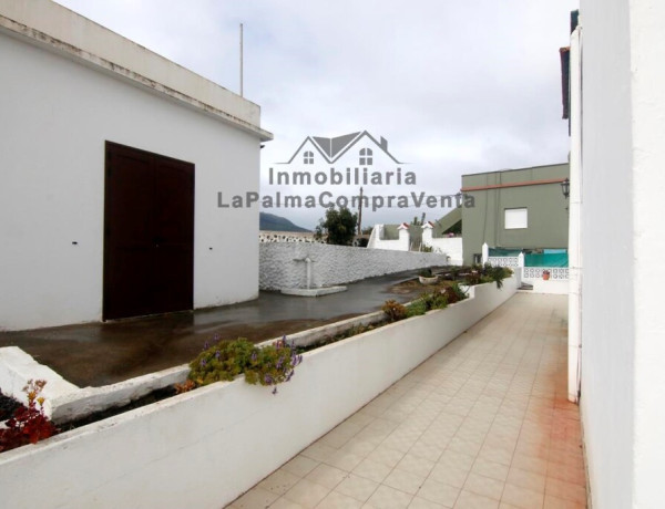 Casa-Chalet en Venta en Santa Cruz De La Palma Santa Cruz de Tenerife 