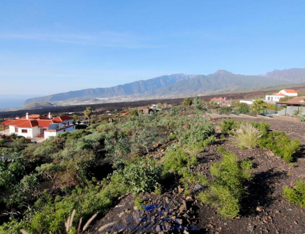 Casa-Chalet en Venta en Llanos De Aridane, Los Santa Cruz de Tenerife 