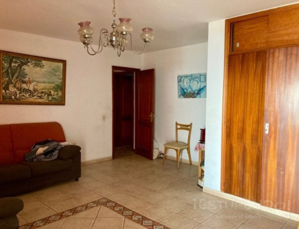 Casa-Chalet en Venta en Tias (Lanzarote) Las Palmas Ref: PDC 8255