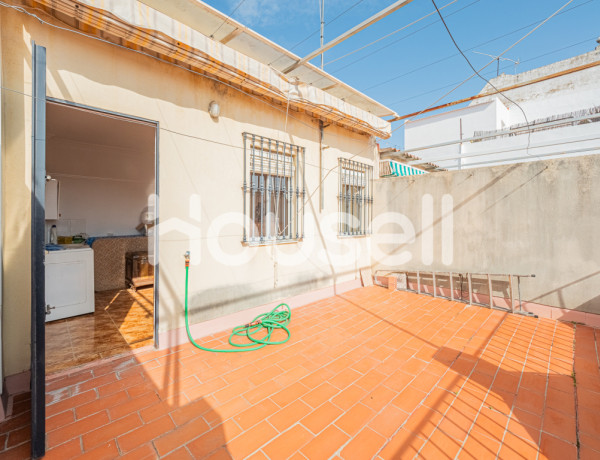 Casa en venta de 101 m² Calle Navarra, 41702 Dos Hermanas (Sevilla)