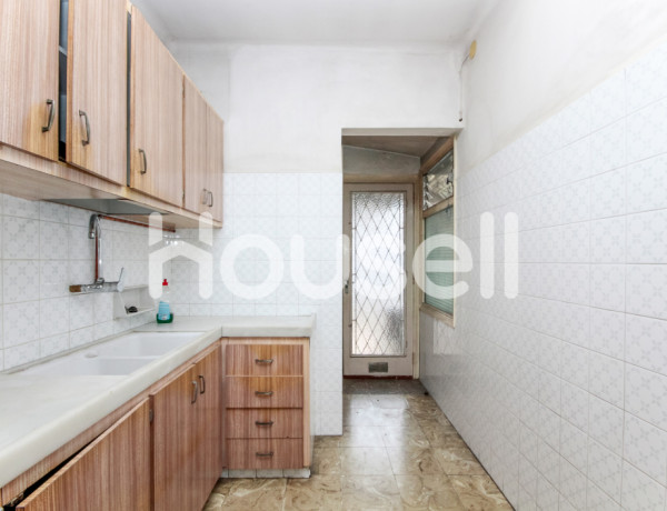 Casa en venta de 175 m² Calle de Santa Teresa, 08120 Llagosta (La) (Barcelona)