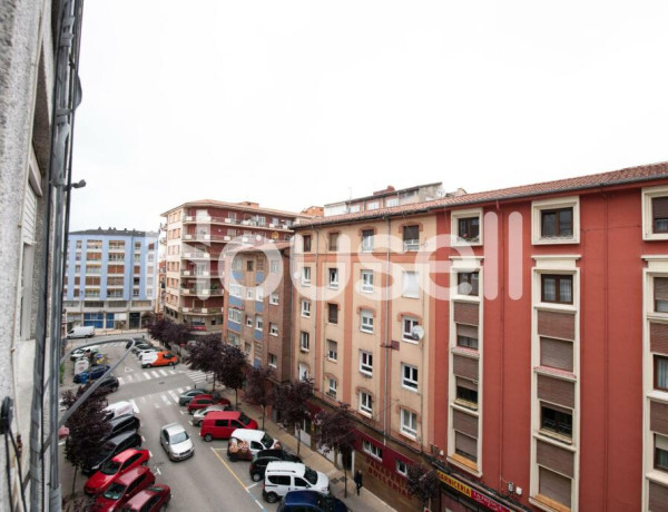 Piso en venta de 90 m² Calle Bonifacio Castillo, 39300 Torrelavega (Cantabria)