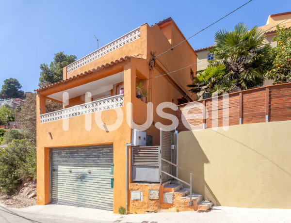 Casa en venta de 217 m² Calle San Francisco de Asís, 08196 Sant Cugat del Vallès (Barcelona)