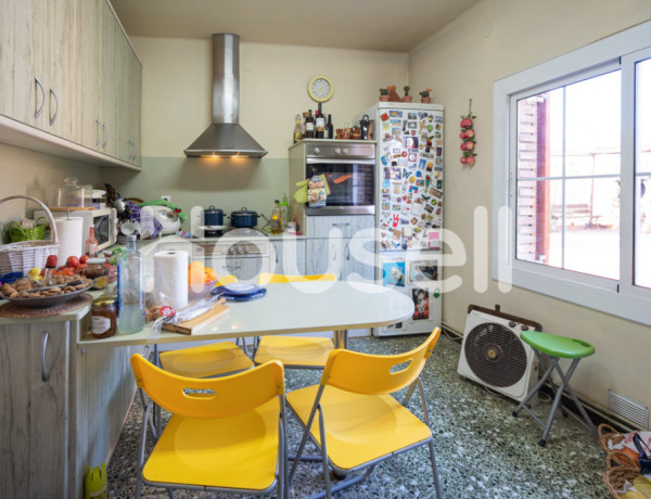 Chalet en venta de 231 m² Calle Montserrat, 08620 Sant Vicenç dels Horts (Barcelona)