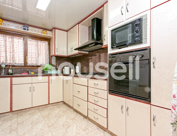 Chalet en venta de 254 m² Calle del Segre, 08186 Lliçà d'Amunt (Barcelona)