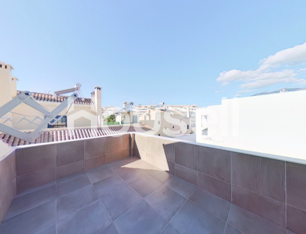 Chalet en venta de 226m² en Calle Vivaldi, 29680 Estepona (Málaga)