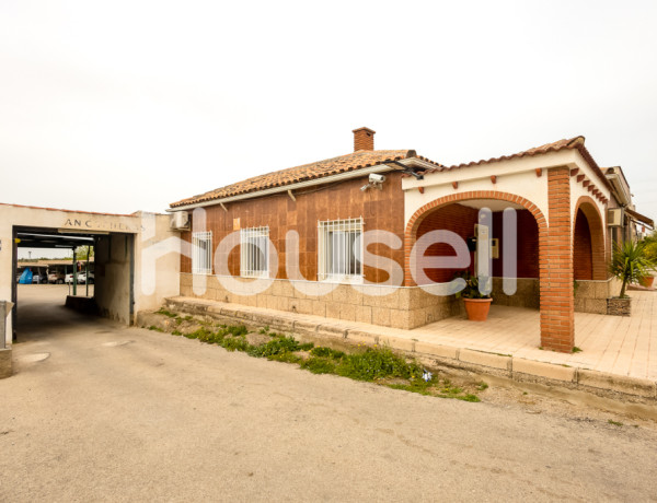 Gran casa de 300 m²en  Carretera Pozo Ancho, 23700 Linares (Jaén).