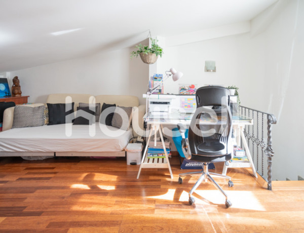 Casa en venta de 190 m² Avenida Ramón Berenguer, 08924 Santa Coloma de Gramenet (Barcelona)