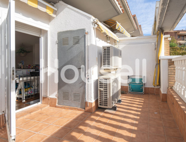 Casa en venta de 190 m² Avenida Ramón Berenguer, 08924 Santa Coloma de Gramenet (Barcelona)