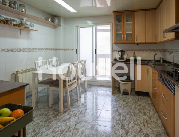 Piso en venta de 113 m² Calle Sant Felip i Roses, 08915 Badalona (Barcelona)