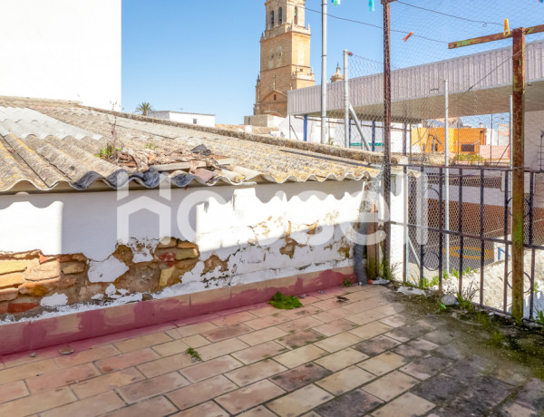 Casa en venta de 253 m² Calle Santa Ángela de la Cruz, 41710 Utrera (Sevilla)