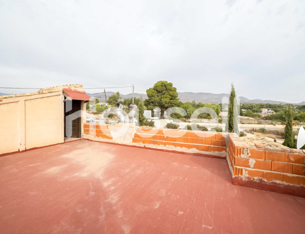 Casa en venta de 367 m² Partida Barrosa, 03330 Crevillent (Alacant)