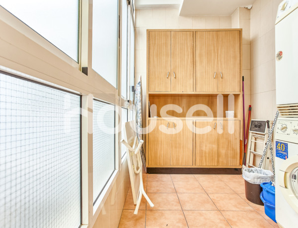 Piso en venta de 202 m² Calle Maestro Ramón Gorgé, 03600 Elda (Alacant)