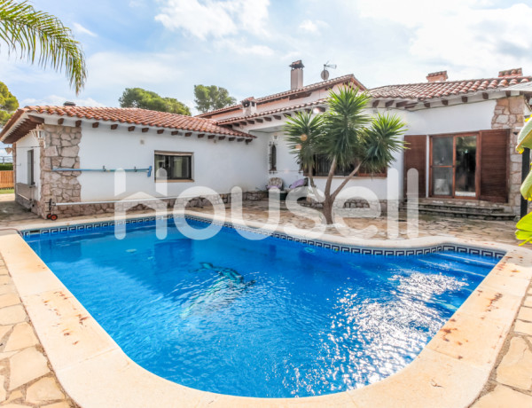 Chalet en venta de 452 m² Calle President Lluis Companys, 43711 Banyeres del Penedès (Tarragona)