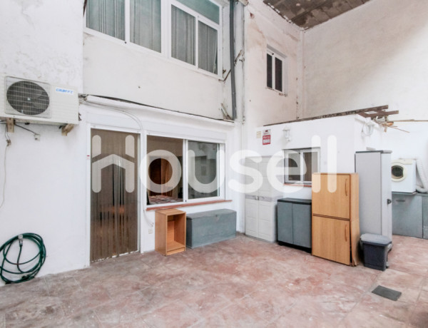 Piso en venta de 110 m² Pasaje Sobrarbe, 08917 Santa Coloma de Gramenet (Barcelona)