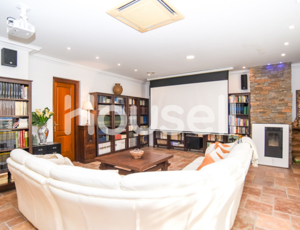 Chalet en venta de 654 m² Calle Santa Susanna, 08397 Pineda de Mar (Barcelona)