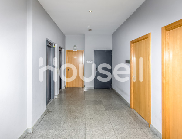 Piso en venta de 128 m² Calle Isaac Puente Armenstoy, 01006 Vitoria-Gasteiz (Araba)