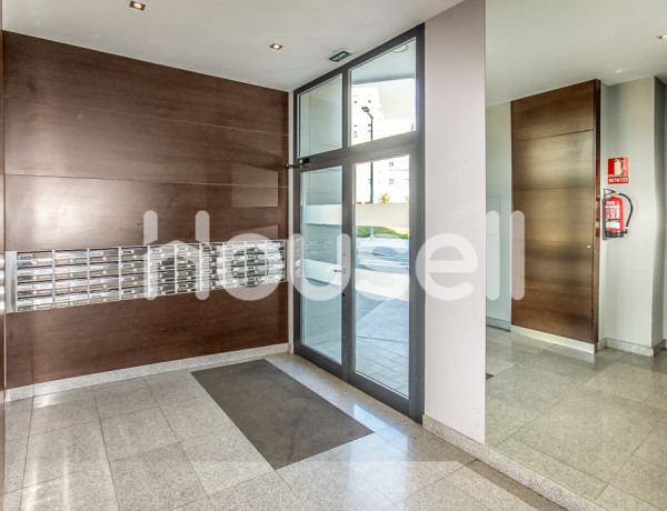 Piso en venta de 128 m² Calle Isaac Puente Armenstoy, 01006 Vitoria-Gasteiz (Araba)