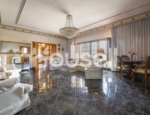 Chalet en venta de 669 m² Calle Real, 28410 Manzanares el Real (Madrid)