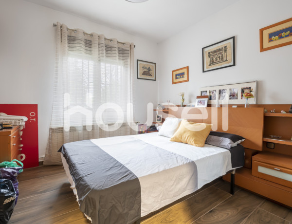 Chalet en venta de 303 m² Calle Villajoyosa, 28513 Nuevo Baztán (Madrid)