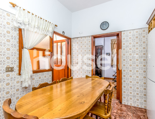 Casa en venta de 200 m² Calle Diego de Montaude, 38107 San Cristóbal de la Laguna (Tenerife)